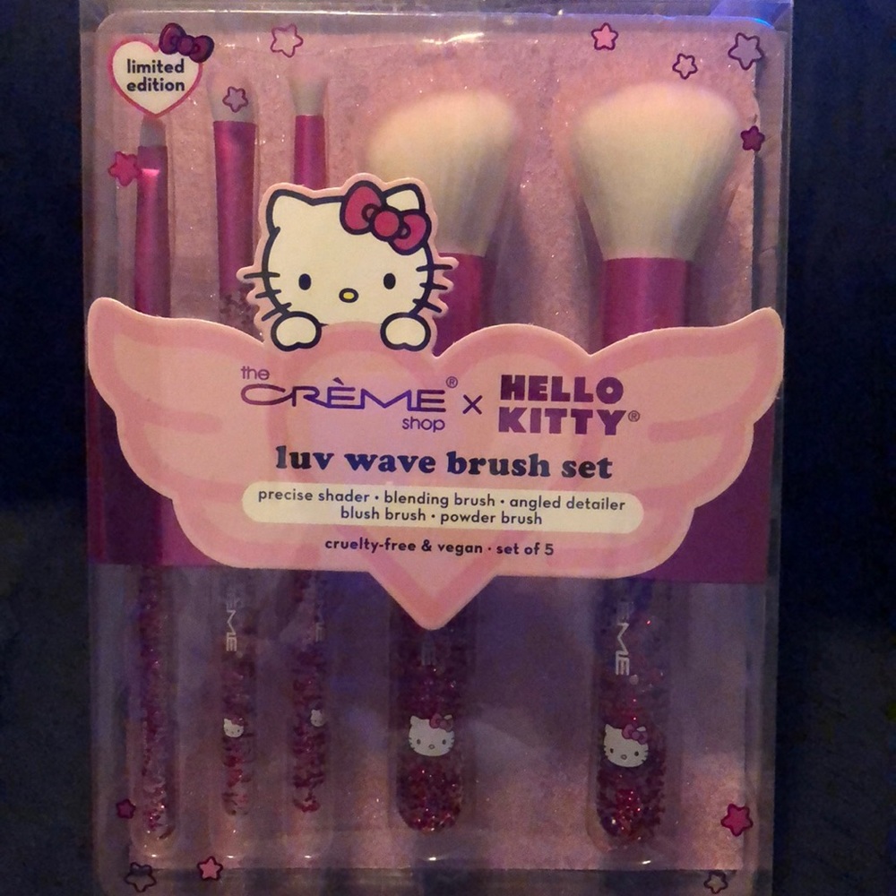 Hello Kitty Brush Set